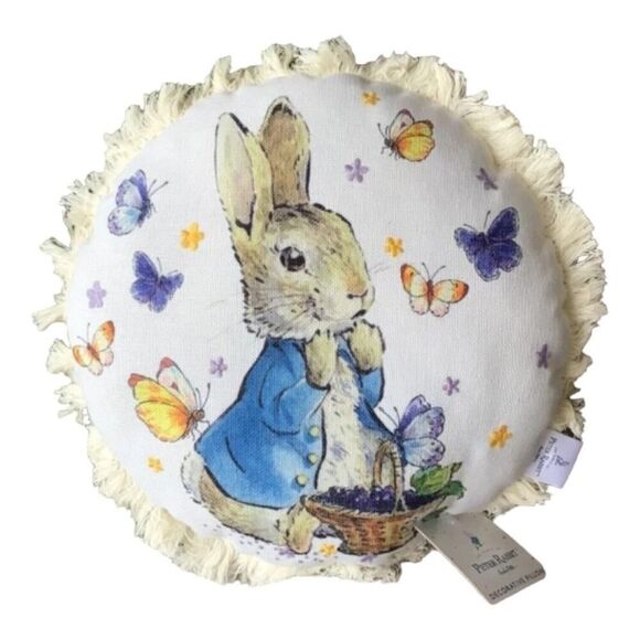 Peter Rabbit Beatrix Potter 16 in round decorative pillow - Picture 1 of 7
